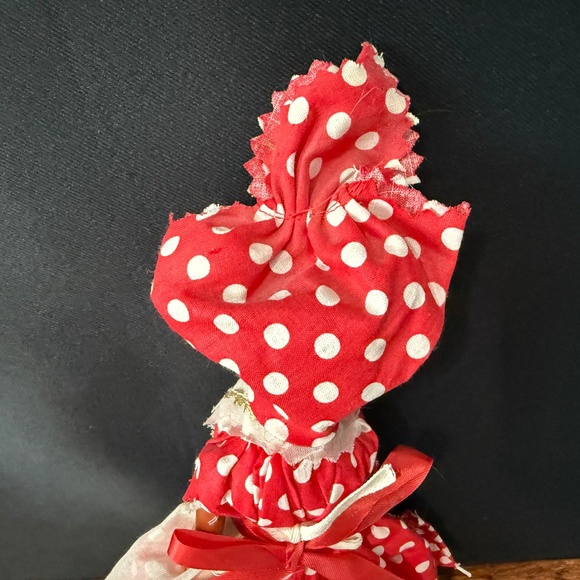 Souvenir of New Orleans Blinking Doll - Picture 8 of 13